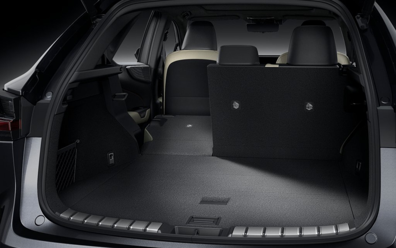 Lexus NX 350h 2022 SUV Drive